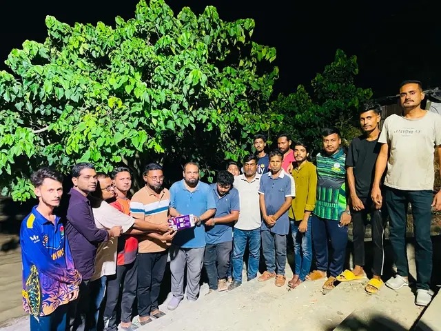 মিডিল চরে তিনটি হাই-মাস্ট লাইট স্থাপন, কমেছে জনভোগান্তি